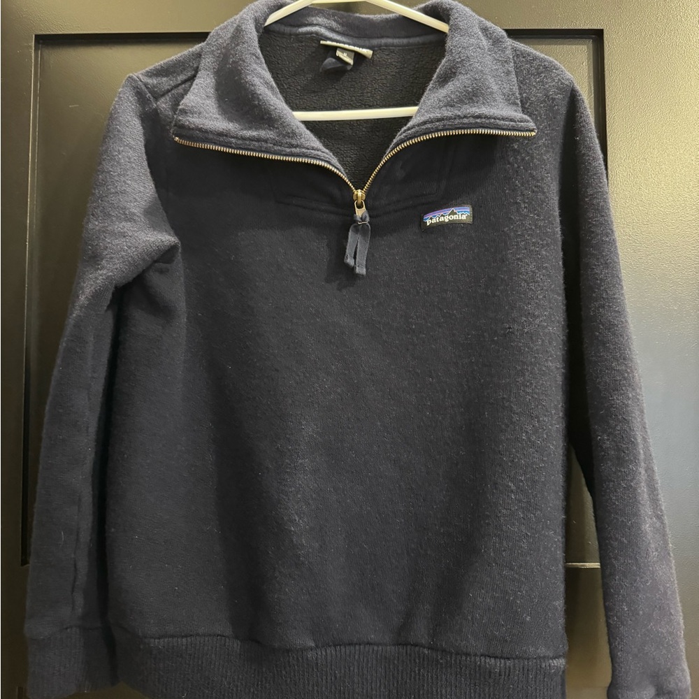 Patagonia Women's Navy Zip-Up Sweater
